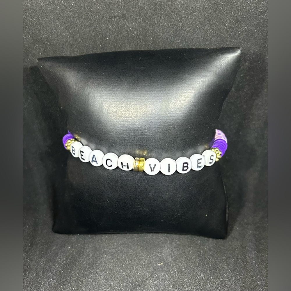 Beach Vibes Heishi Bracelet